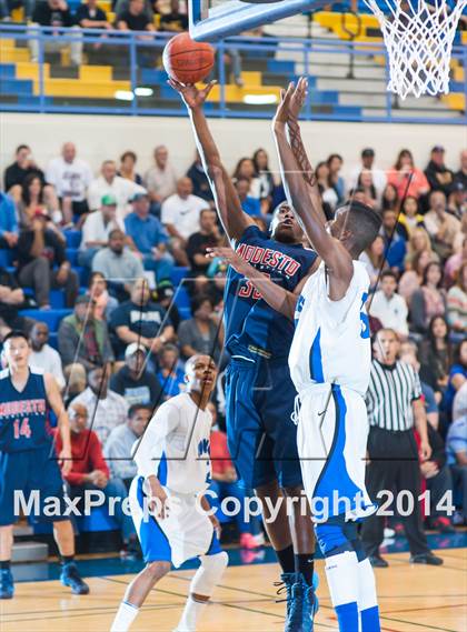 Thumbnail 3 in Modesto Christian @ Newark Memorial (CIF NorCal D1 Regional Playoff) photogallery.