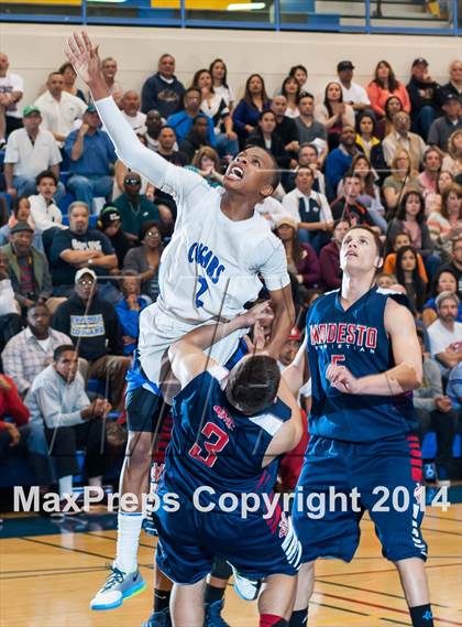 Thumbnail 1 in Modesto Christian @ Newark Memorial (CIF NorCal D1 Regional Playoff) photogallery.