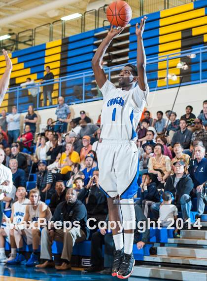 Thumbnail 3 in Modesto Christian @ Newark Memorial (CIF NorCal D1 Regional Playoff) photogallery.