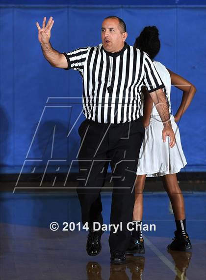 Thumbnail 1 in Muir vs. Ribet Academy (San Marino/South Pasadena Tournament) photogallery.