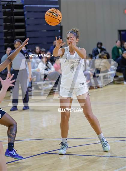 Thumbnail 3 in Houston vs. Westlake (She Got Game Classic) photogallery.