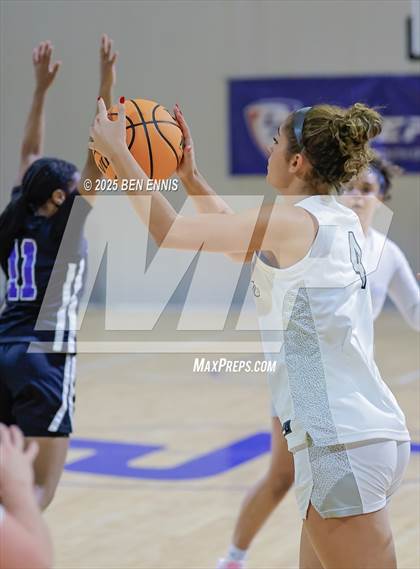 Thumbnail 2 in Houston vs. Westlake (She Got Game Classic) photogallery.