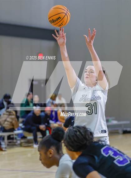 Thumbnail 3 in Houston vs. Westlake (She Got Game Classic) photogallery.