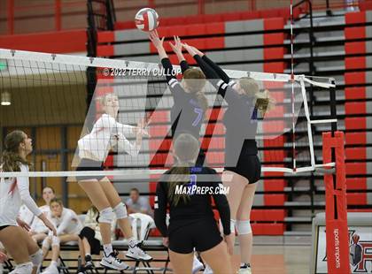 Thumbnail 2 in Bingham @ Mountain Ridge photogallery.