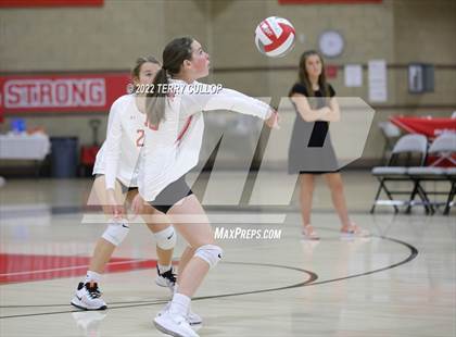 Thumbnail 2 in Bingham @ Mountain Ridge photogallery.