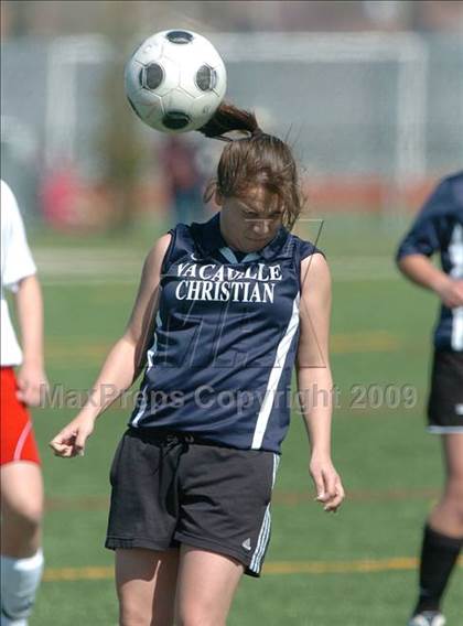 Thumbnail 3 in Vacaville Christian vs. Galt (Cal Spring Classic) photogallery.