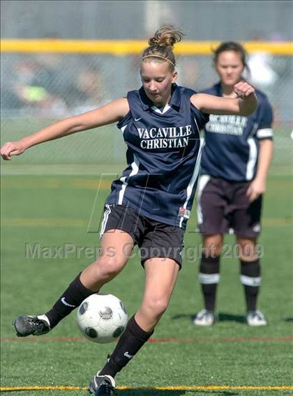 Thumbnail 1 in Vacaville Christian vs. Galt (Cal Spring Classic) photogallery.