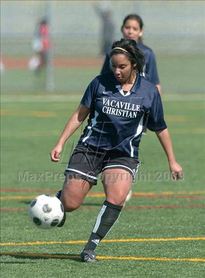 Thumbnail 2 in Vacaville Christian vs. Galt (Cal Spring Classic) photogallery.
