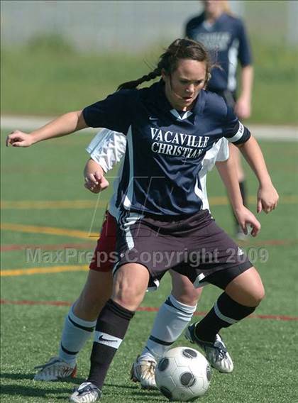 Thumbnail 2 in Vacaville Christian vs. Galt (Cal Spring Classic) photogallery.