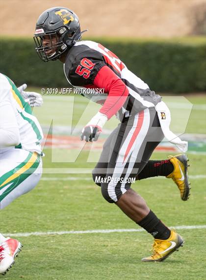 Thumbnail 1 in 2019 Shrine Bowl of the Carolinas photogallery.