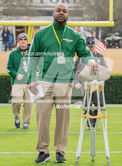 Thumbnail 3 in 2019 Shrine Bowl of the Carolinas photogallery.