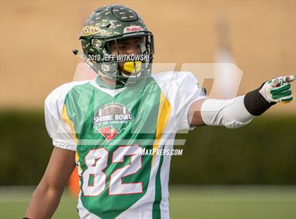 Thumbnail 1 in 2019 Shrine Bowl of the Carolinas photogallery.