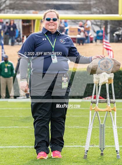 Thumbnail 1 in 2019 Shrine Bowl of the Carolinas photogallery.