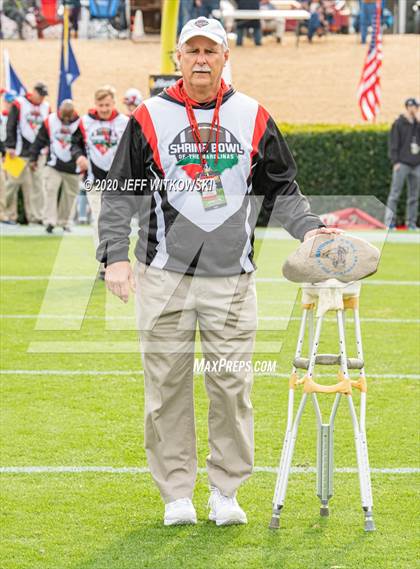Thumbnail 3 in 2019 Shrine Bowl of the Carolinas photogallery.