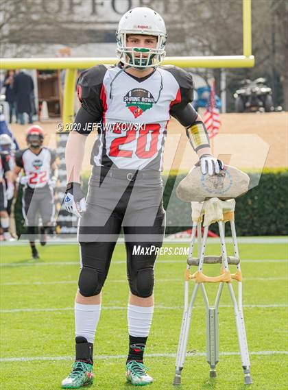 Thumbnail 1 in 2019 Shrine Bowl of the Carolinas photogallery.