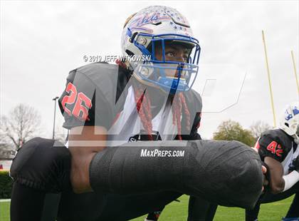 Thumbnail 1 in 2019 Shrine Bowl of the Carolinas photogallery.