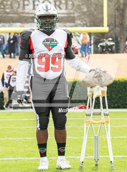 Thumbnail 1 in 2019 Shrine Bowl of the Carolinas photogallery.