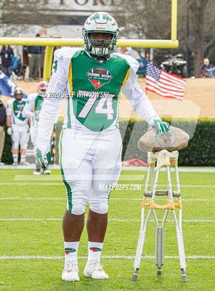 Thumbnail 3 in 2019 Shrine Bowl of the Carolinas photogallery.
