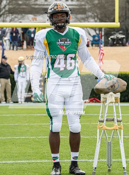 Thumbnail 1 in 2019 Shrine Bowl of the Carolinas photogallery.