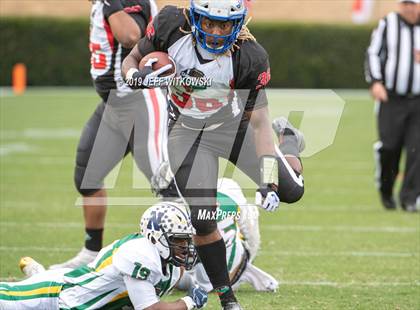 Thumbnail 1 in 2019 Shrine Bowl of the Carolinas photogallery.