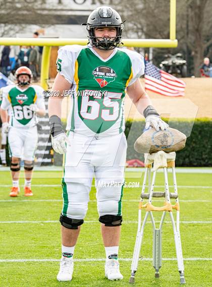 Thumbnail 1 in 2019 Shrine Bowl of the Carolinas photogallery.