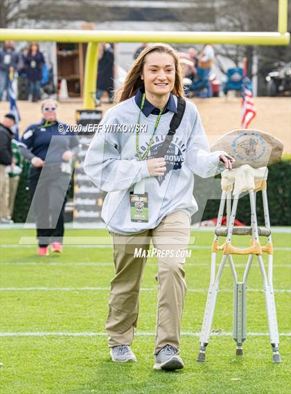 Thumbnail 3 in 2019 Shrine Bowl of the Carolinas photogallery.