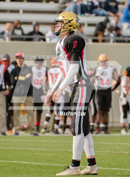 Thumbnail 1 in 2019 Shrine Bowl of the Carolinas photogallery.