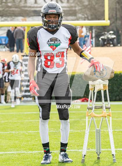 Thumbnail 3 in 2019 Shrine Bowl of the Carolinas photogallery.