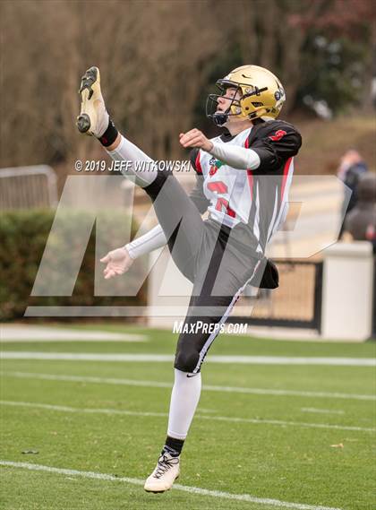 Thumbnail 3 in 2019 Shrine Bowl of the Carolinas photogallery.