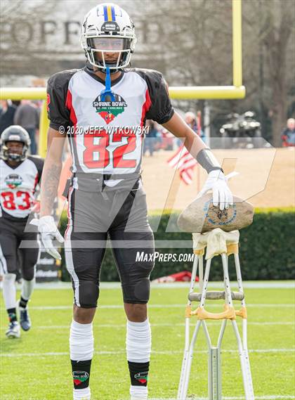 Thumbnail 2 in 2019 Shrine Bowl of the Carolinas photogallery.