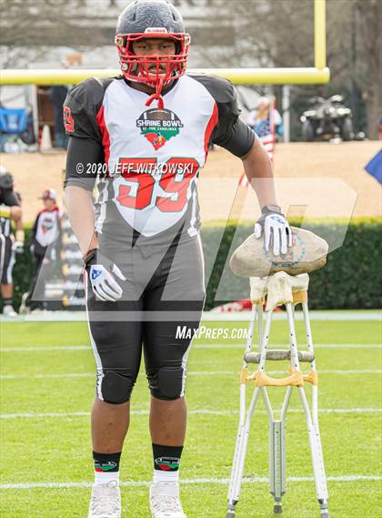 Thumbnail 2 in 2019 Shrine Bowl of the Carolinas photogallery.