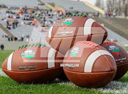 Thumbnail 1 in 2019 Shrine Bowl of the Carolinas photogallery.