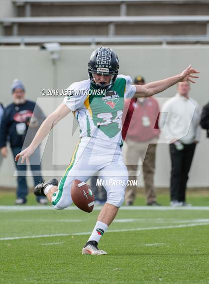 Thumbnail 2 in 2019 Shrine Bowl of the Carolinas photogallery.