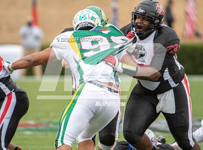 Thumbnail 2 in 2019 Shrine Bowl of the Carolinas photogallery.