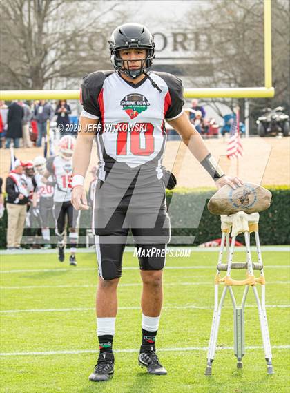 Thumbnail 2 in 2019 Shrine Bowl of the Carolinas photogallery.