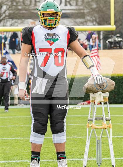 Thumbnail 1 in 2019 Shrine Bowl of the Carolinas photogallery.