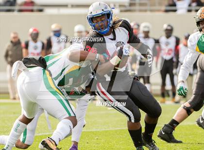 Thumbnail 1 in 2019 Shrine Bowl of the Carolinas photogallery.