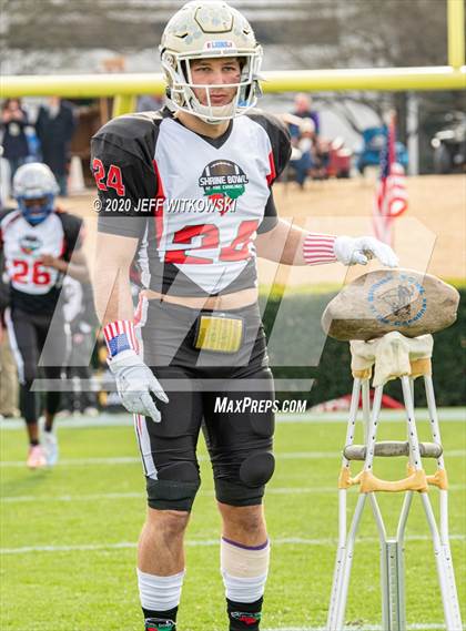 Thumbnail 2 in 2019 Shrine Bowl of the Carolinas photogallery.