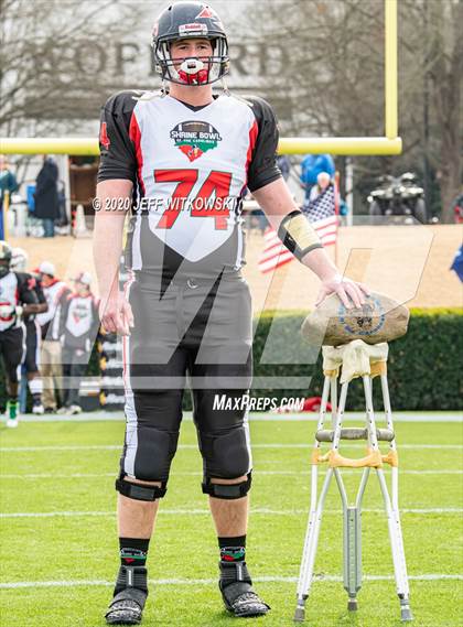 Thumbnail 3 in 2019 Shrine Bowl of the Carolinas photogallery.