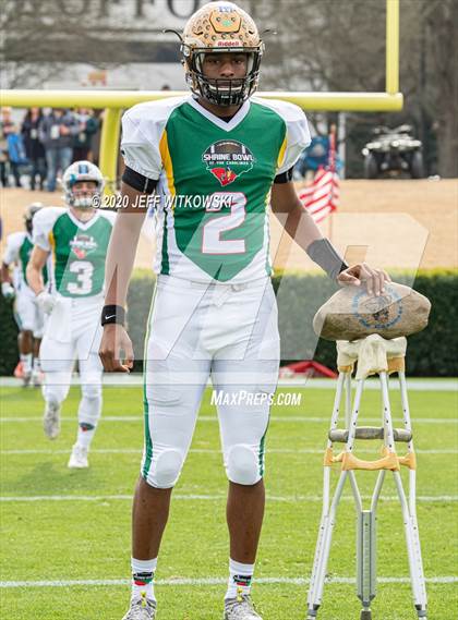 Thumbnail 2 in 2019 Shrine Bowl of the Carolinas photogallery.