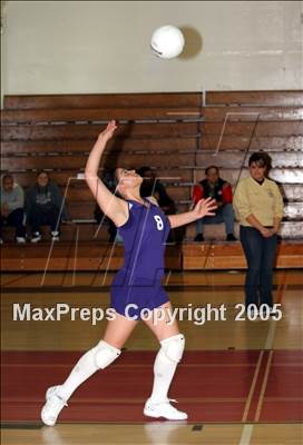 Thumbnail 1 in Bell @ South Gate (LA City Playoffs) photogallery.