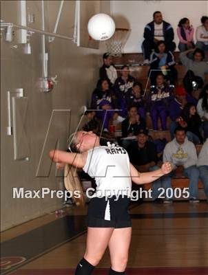 Thumbnail 3 in Bell @ South Gate (LA City Playoffs) photogallery.