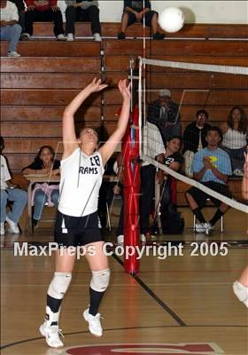Thumbnail 2 in Bell @ South Gate (LA City Playoffs) photogallery.