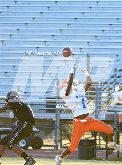 Thumbnail 3 in Durango vs, Bishop Gorman photogallery.