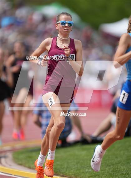 Thumbnail 2 in CHSAA Finals 3A (1600 Meter) photogallery.