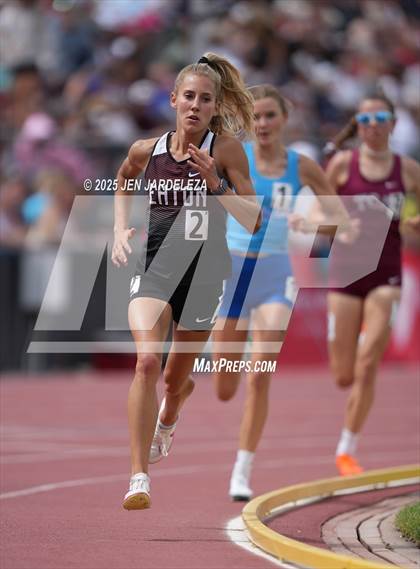Thumbnail 3 in CHSAA Finals 3A (1600 Meter) photogallery.
