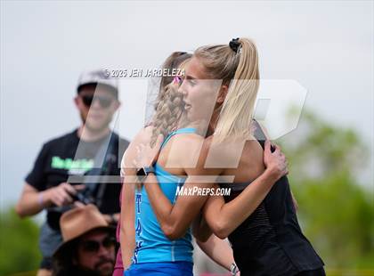 Thumbnail 3 in CHSAA Finals 3A (1600 Meter) photogallery.