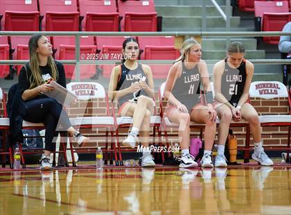 Thumbnail 2 in Llano vs Mineral Wells (AutoWorld Chevrolet GMC Year-End Classic) photogallery.