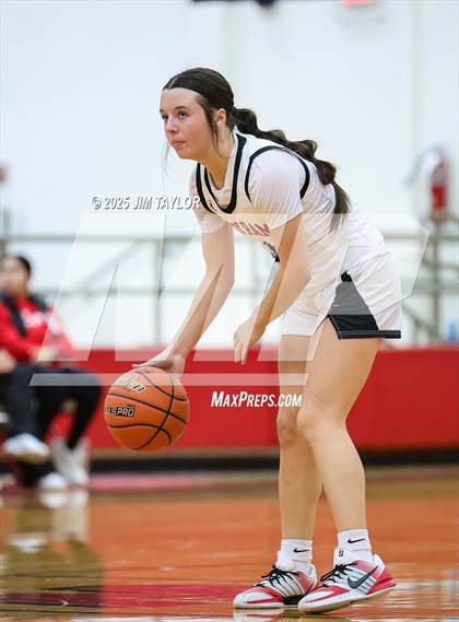 Thumbnail 1 in Llano vs Mineral Wells (AutoWorld Chevrolet GMC Year-End Classic) photogallery.