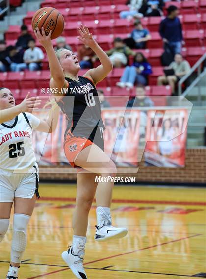 Thumbnail 2 in Llano vs Mineral Wells (AutoWorld Chevrolet GMC Year-End Classic) photogallery.